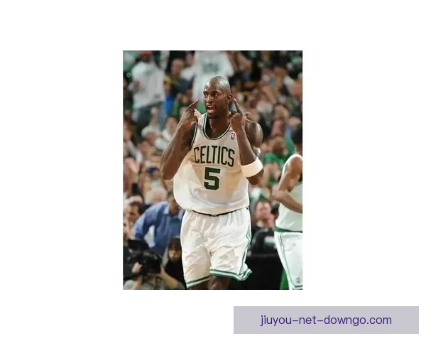 加内特将亮相森林狼常规赛收官战 球队将在下赛季退役其21号球衣