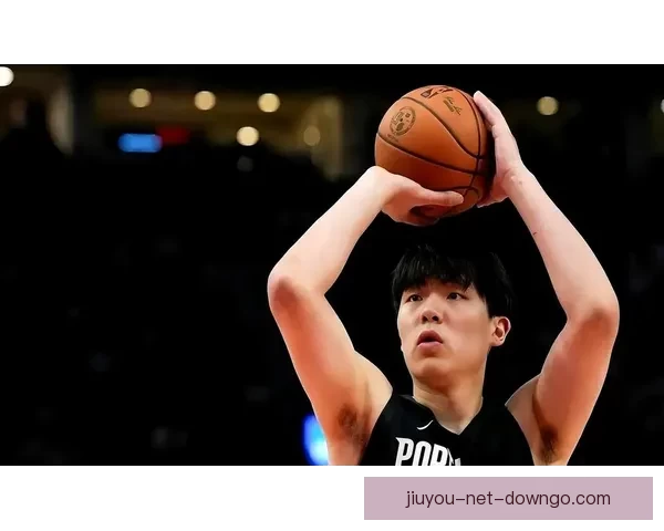 杨瀚森全场表现抢眼贡献多项数据惜败马刺